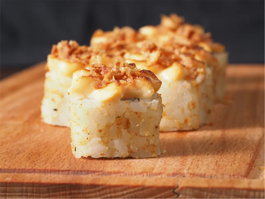 ЦЕЗАРЬ С КУРИЦЕЙ 