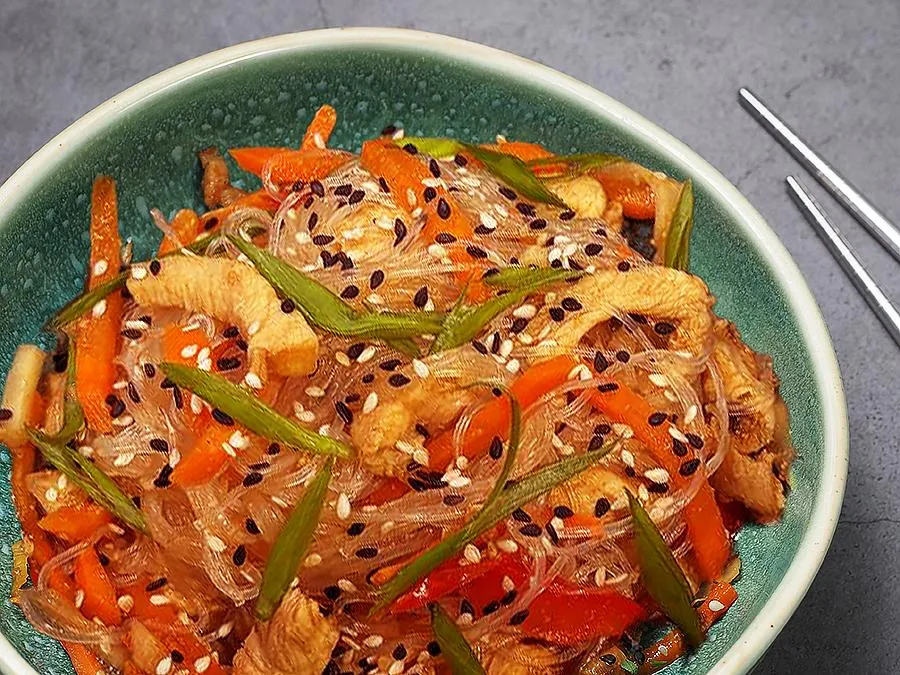 ЧАПЧХЭ С КУРИЦЕЙ