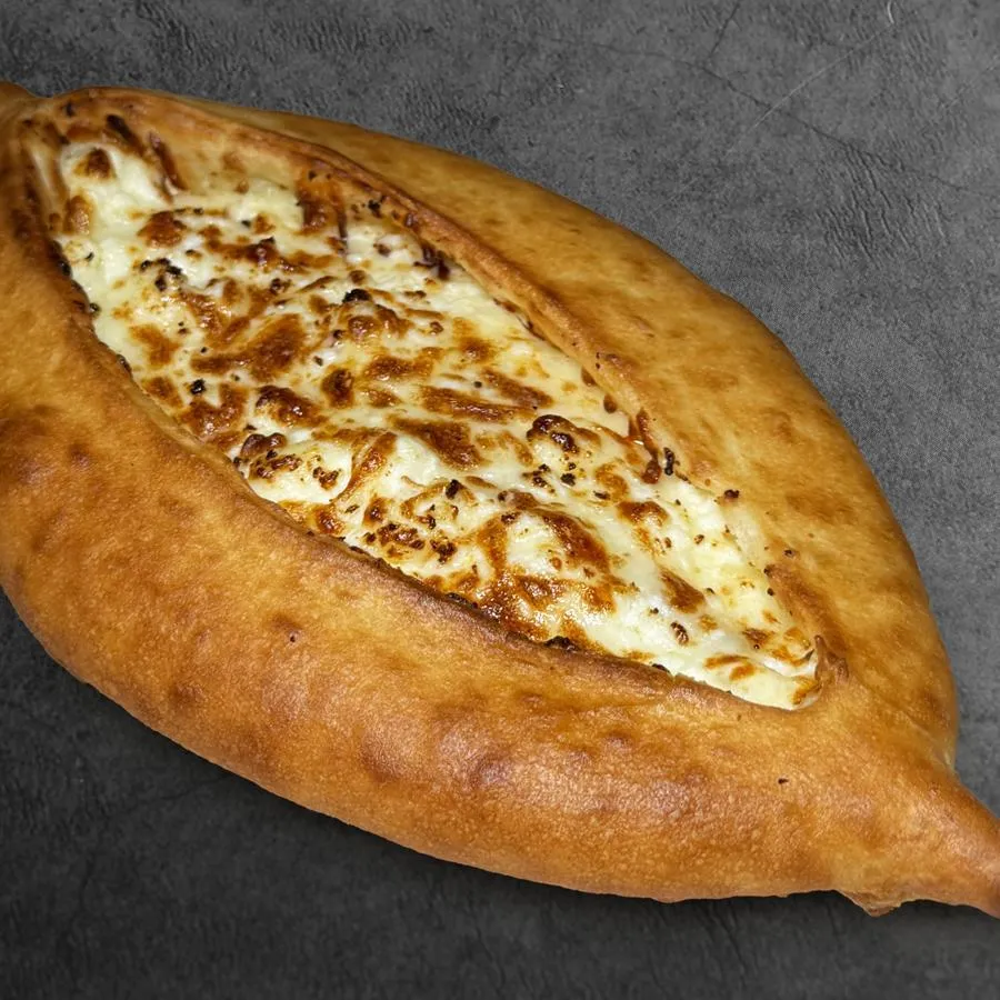 ХАЧАПУРИ ПО-АДЖАРСКИ 