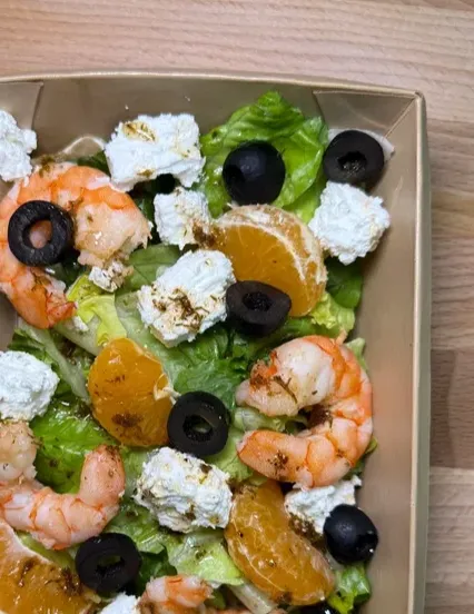 САЛАТ С КРЕВЕТКАМИ И МАНДАРИНАМИ 