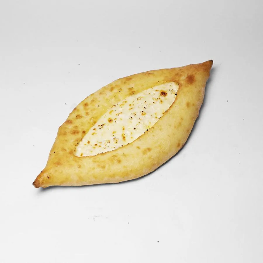 ХАЧАПУРИ ПО-АДЖАРСКИ 