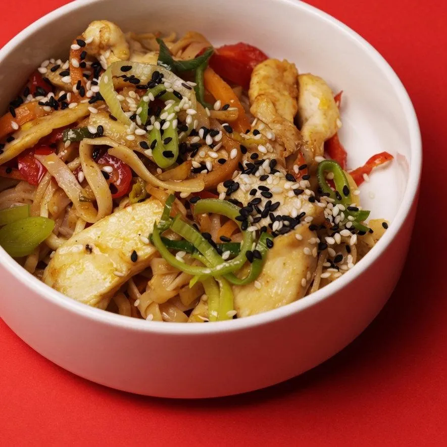 АКЦИЯ выгодная пара WOK С КУРИНЫМ ФИЛЕ 2 шт